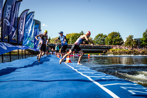 PUURFILM THEO GOMEZ B34I0625