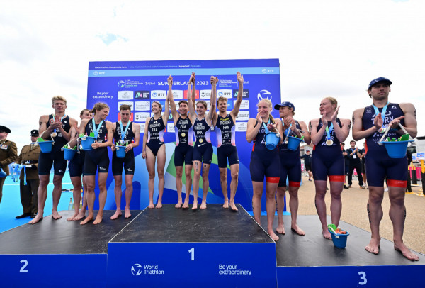 Jn7Mdv5-0!sizeoriginal